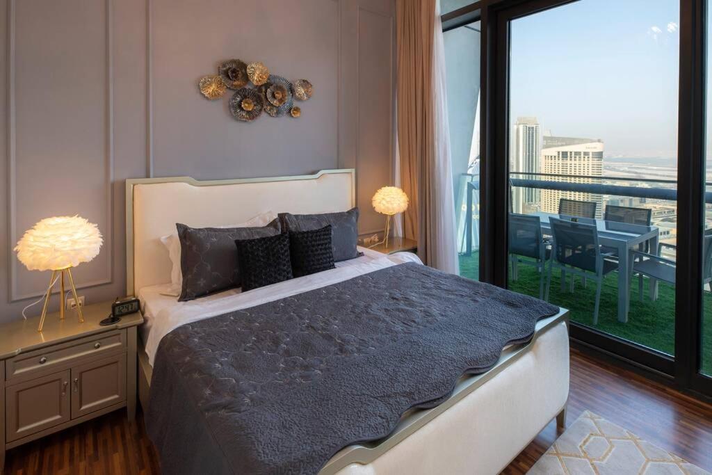 First Class 2br With Full Burj Khalifa And Fountain View Apartment